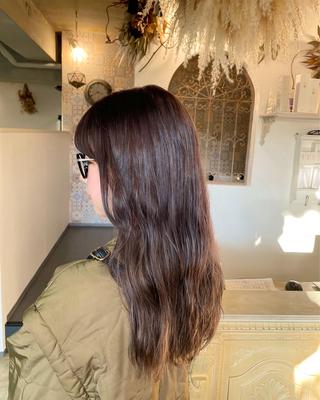 カラー 荒牧 絵美のヘアスタイル