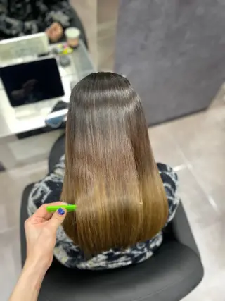 ロング CYNTHIADUE 店長| IRISUのヘアスタイル
