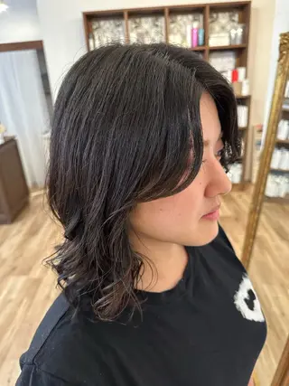 ミディアム 伊東 隼太朗のヘアスタイル