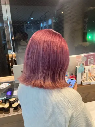 ショート カラー 艶カラー/縮毛矯正 まなとのヘアスタイル