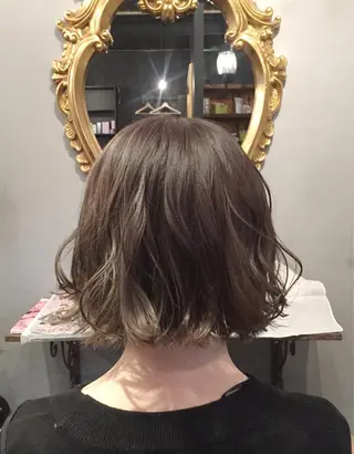 ショート カラー 櫻井 愛弓のヘアスタイル