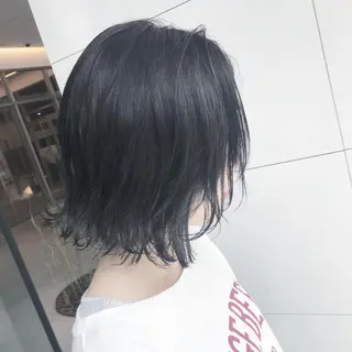 ミディアム カラー SUZUKA .のヘアスタイル