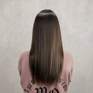 ロング カラー 🪽透明感🪽ブ リーチ特化✨Ainaのヘアスタイル