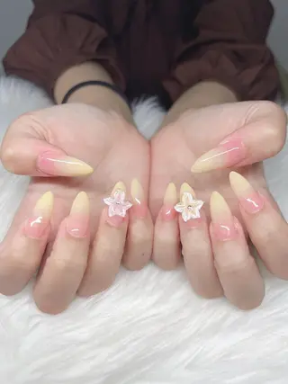 ネイル Lee Nailsのネイルデザイン