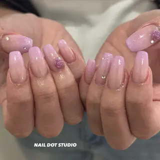 ネイル NAILDOTSTU DIO SEINAのネイルデザイン