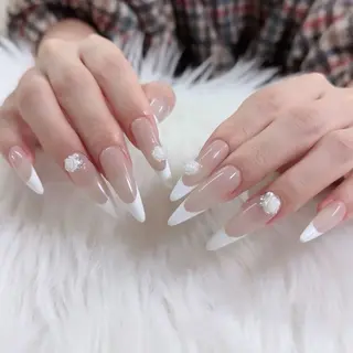 ネイル Luna Gladeのネイルデザイン