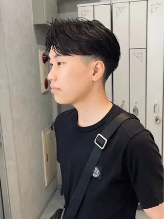 ショート カラー パーマ メンズ 石満 諒 メンズ縮毛矯正のヘアスタイル
