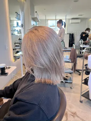 ミディアム カラー 髪質改善ストレート 中林優太のヘアスタイル