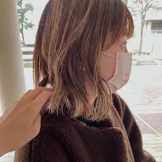 ミディアム カラー 荒川 ひなの 新川崎のヘアスタイル