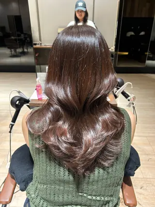 ミディアム カラー 🎀大竹美侑/顔まわ りカット/レイヤーのヘアスタイル