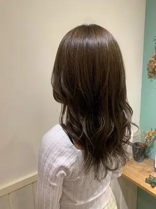 ロング カラー 💖クボ モモ💖のヘアスタイル