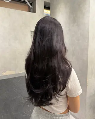 ロング 大人レイヤー/艶髪 🥥🌴TOMONAのヘアスタイル