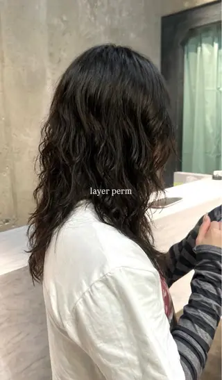 ロング パーマ 坂本 かやのヘアスタイル