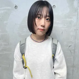 ショート カラー ホリケ アオイのヘアスタイル