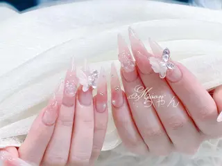 ネイル yukina 長さ出しネイル専門店のネイルデザイン