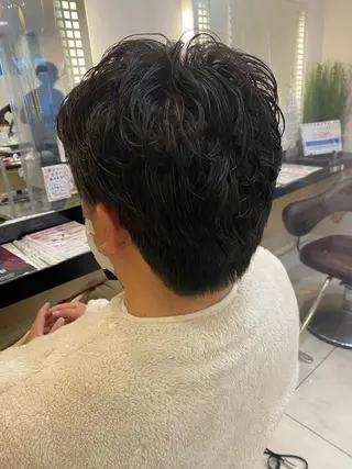 パーマ メンズ ゆめ ベージュカラーのヘアスタイル