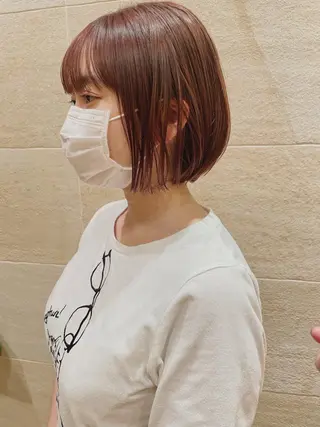 ショート 白髪ぼかしハイライト 脱白髪染めのヘアスタイル