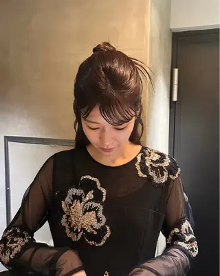 ロング カラー ヘアアレンジ タナカ カナ🫧のヘアスタイル