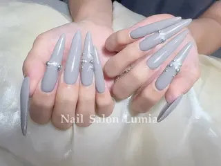 ネイル ネイルサロン ルミア Lumia 店長施術のネイルデザイン