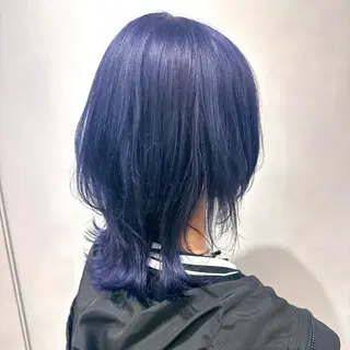 ミディアム カラー デザインカラー/パー マ🦖外岡咲希🦖のヘアスタイル