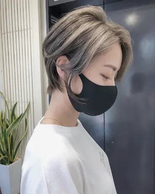 ショート カラー ヘアアレンジ 透明感/レイヤー 🇰🇷tomonaのヘアスタイル
