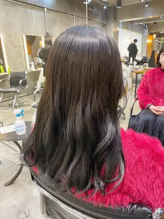 セミロング カラー 透明感カラー🌿 グレージュ🐺陽介のヘアスタイル