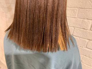 セミロング 神頭 彩のヘアスタイル