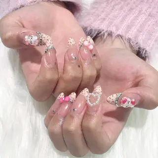 ネイル Anurea HARUKA🌸のネイルデザイン