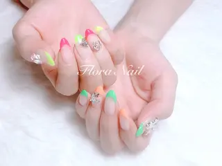 ネイル Flora Nail 【フローラ ネイル】のネイルデザイン