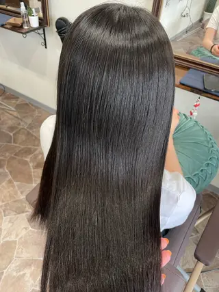 ロング 猪股 唯菜のヘアスタイル