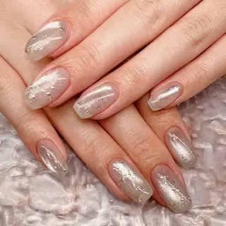 ネイル マグ🧲等なんでも ワンカラー5700円のネイルデザイン