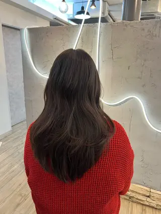 ロング 窪木 里紗のヘアスタイル