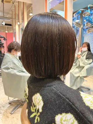 ミディアム うしだ かおるのヘアスタイル
