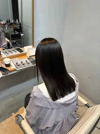 ミディアム 坂 美来乃のヘアスタイル