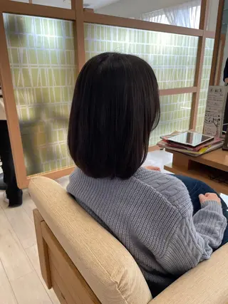 ミディアム être 加藤 悠花のヘアスタイル