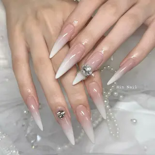 ネイル HIN NAILのネイルデザイン