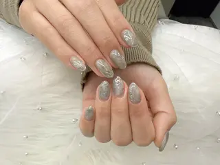 ネイル MIKIネイル YUKAのネイルデザイン