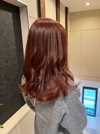 セミロング カラー 藤本 麻衣のヘアスタイル
