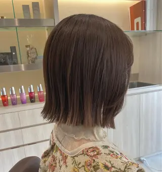 ミディアム カラー オタク美容師🎮 AKARIのヘアスタイル