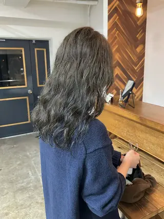 セミロング NAGISA髪質改善 &透明感カラー🪞のヘアスタイル
