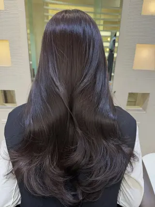 ロング カラー 矢口 七海のヘアスタイル