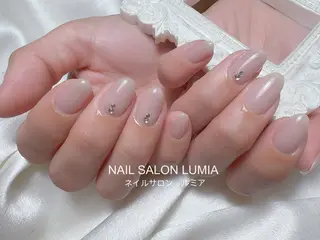 ネイル ネイルサロン ルミア Lumia 店長施術のネイルデザイン