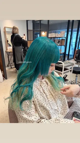 ロング saki｜透明カラー ドライパーマ.パーマのヘアスタイル