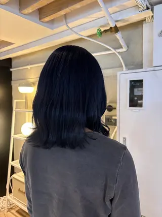 ミディアム カラー ヘアアレンジ 🫧ハイトーン×艶 カラー🫧 Rionのヘアスタイル