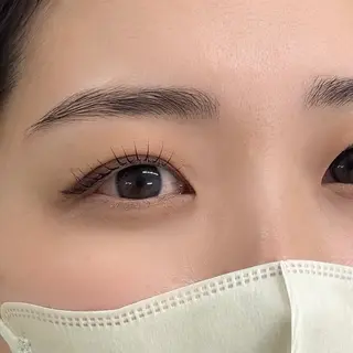 アイブロウ EBRIS🌿 HINATA(浦和)のマツエク・マツパデザイン