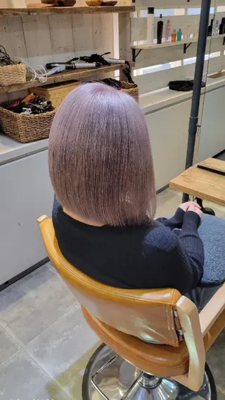 ショート カラー 艶ハイトーン/透明感 カラー/CHER🦋のヘアスタイル