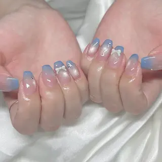 ネイル L'oeillet HIBIKIのネイルデザイン