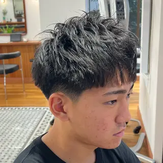 ショート メンズ メンズカット✂️ スキンフェード伊藤陸のヘアスタイル