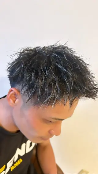 メンズ 本郷 豊のヘアスタイル