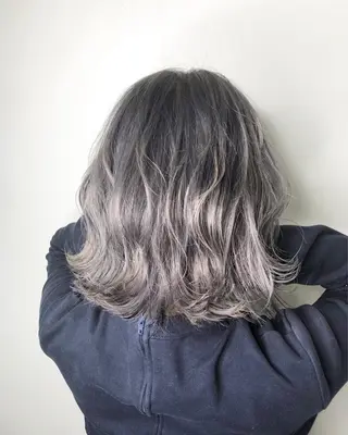 ミディアム zina浦和店✊🏻 西口5分🐤スズキのヘアスタイル